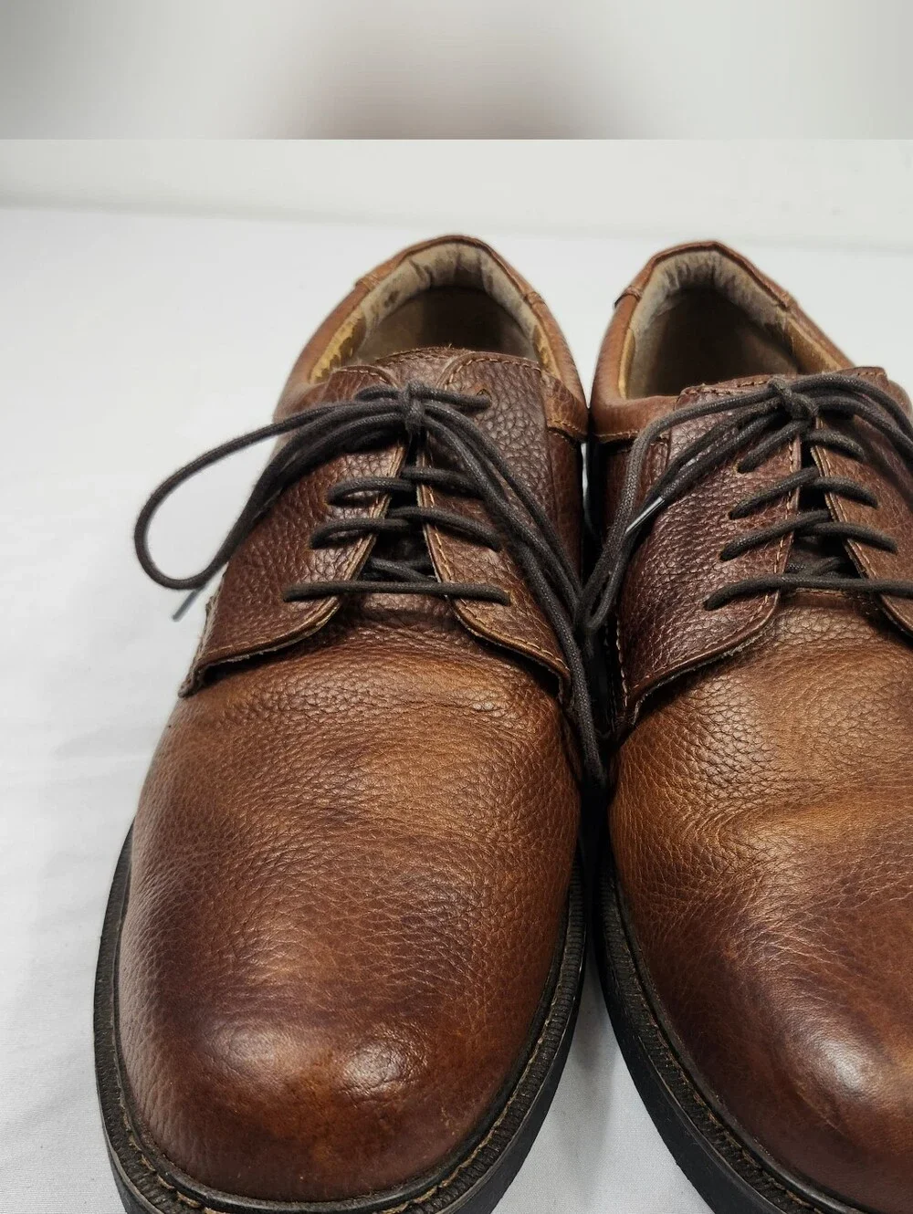 G.H. Bass & Co. Mens 11 M Brown Pebbled Leather Derby Shoes